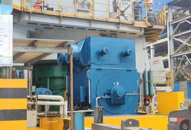 圖為西瑪電機公司生產(chǎn)的高壓電機 圖為西瑪電機公司生產(chǎn)的高壓電機