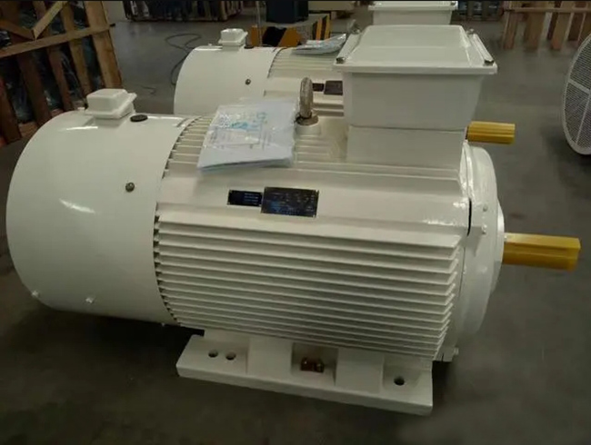 圖為西安西瑪電機(jī)廠生產(chǎn)的YE5高效三相異步電動(dòng)機(jī)庫存照片 圖為西安西瑪電機(jī)廠生產(chǎn)的YE5高效三相異步電動(dòng)機(jī)庫存照片